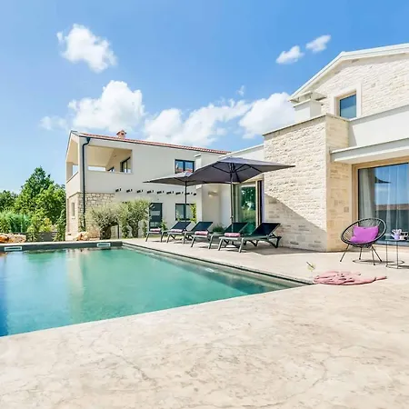 Levanda Villa